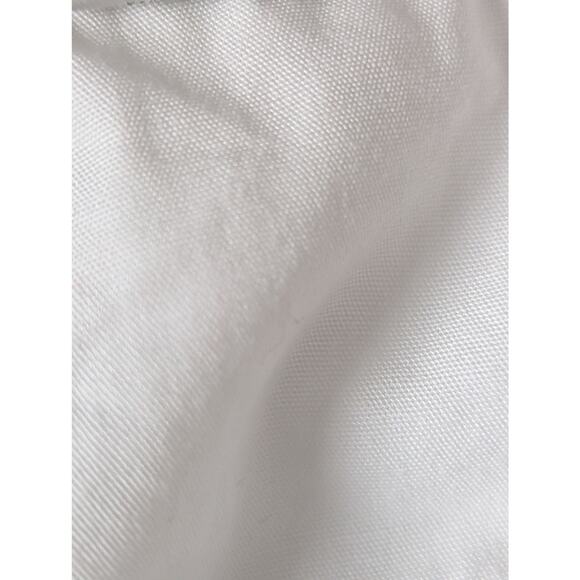 Studio Works White shorts Sz 16100% cotton Waist 36"Ins9.25"Hips 45" Rise12"EUC - Picture 4 of 9